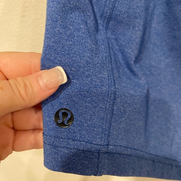 Lululemon Anti-Gravity Short Size Medium EUC - Picture 3 of 5
